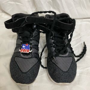 Nfinity titan onyx cheer shoes
